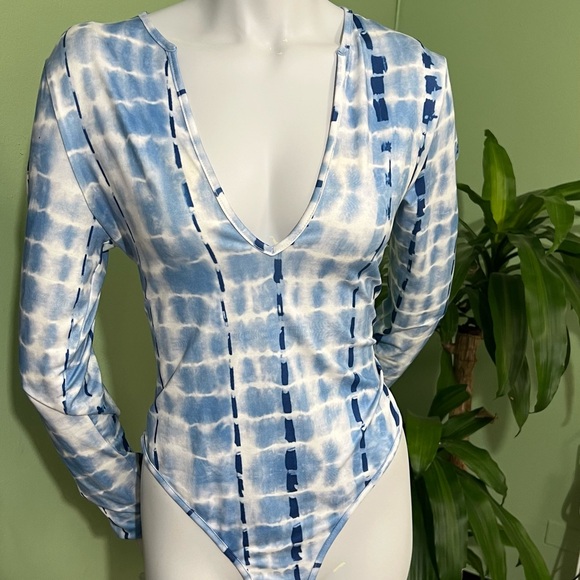 Sky Blue Patterned Bodysuit - Picture 1 of 4